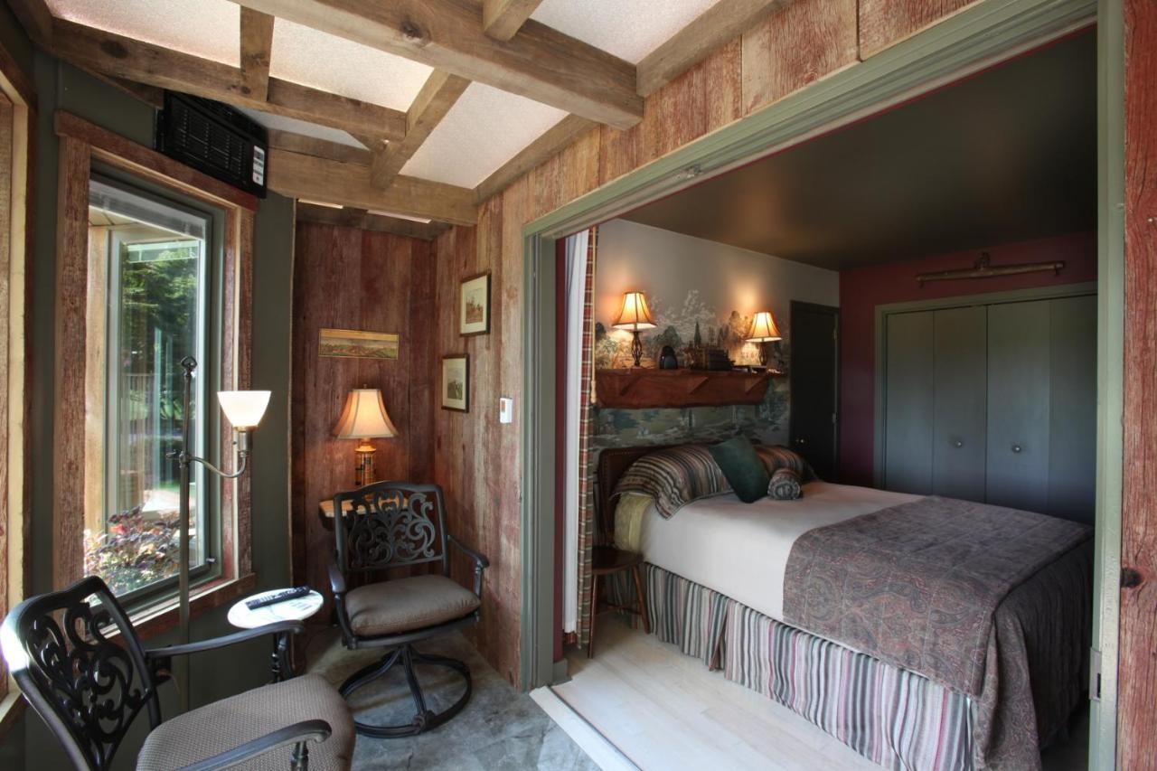 Twin Pine Manor Bed & Breakfast Ephrata
